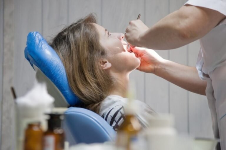 Best Painless Tooth Removal in Faridabad