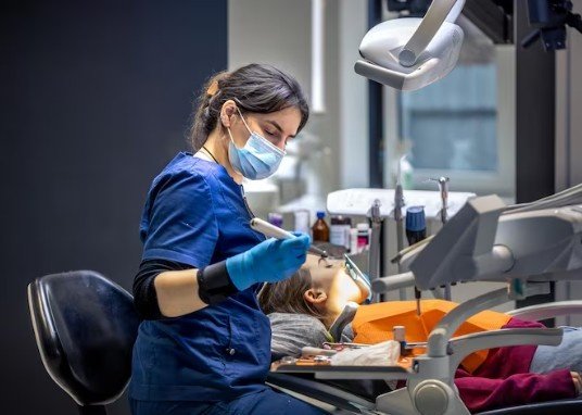 Best Dental Doctor in Sector 21C Faridabad